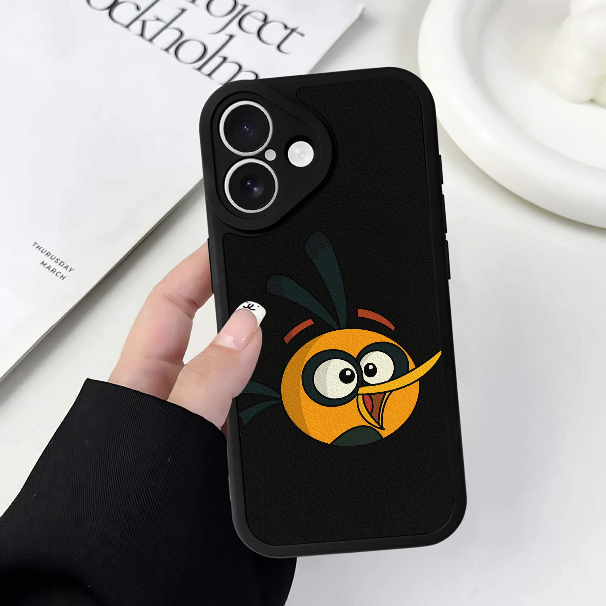 （画像用） Angry Birds アングリーバード 【iPhone 16シリーズ対応】シリコンスマホケース（レザー調） 材質：シリコン